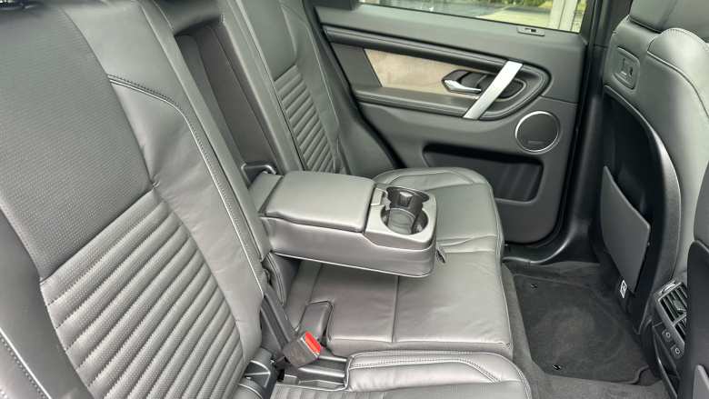 Land Rover Discovery Sport 1.5 P270e Metropolitan 5dr Auto [5 Seat] Station Wagon